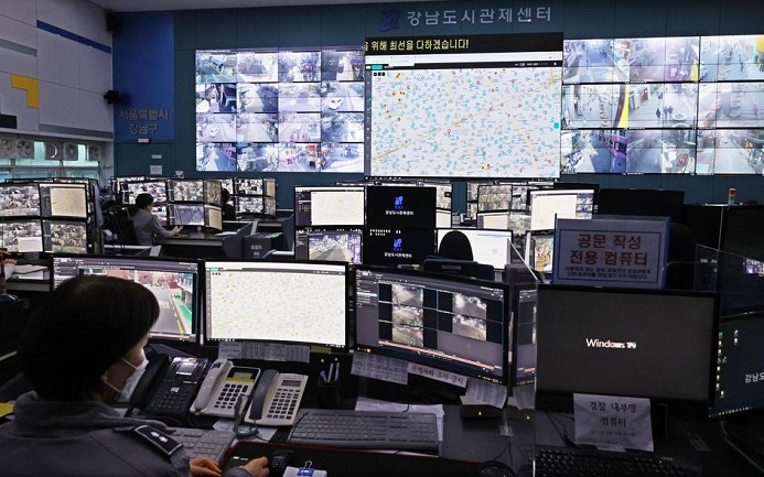 Researchers Develop AI-based CCTV Technology that Can Detect Complex Abnormal Situations