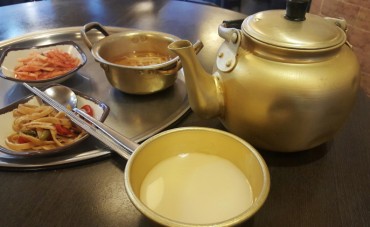 Bacteria in Makgeolli Effective Against Food Poisoning, Cancer, and Aging