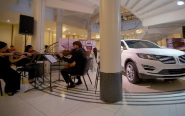 Lincoln MKC Small Premium Utility Engages Sense of Sound With Chicago Symphony