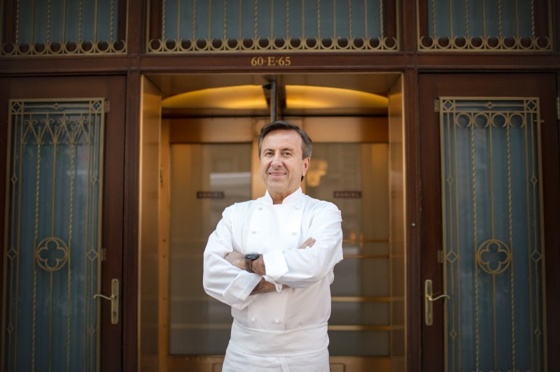 Michelin-Star Chef Daniel Boulud is the Latest Culinary Authority to Join Samsung Club des Chefs