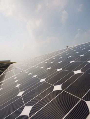 Hanwha SolarOne Exhibits Three HSL Series Modules at PV Expo 2014 in Japan