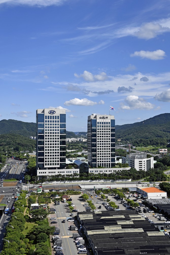 The photo shows Hyundai Motor's and Kia's headquarters in Yangjae, southern Seoul. (Image provided by Hyundai Motor Group)