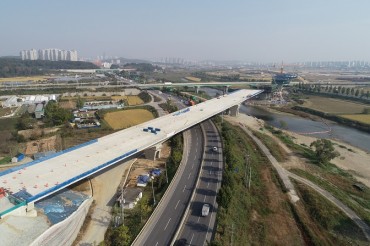 Korea Expressway Introduces Safety Management System at Highway Construction Sites
