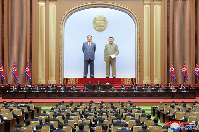 N. Korea Stipulates Nuclear Force-building Policy in Constitution