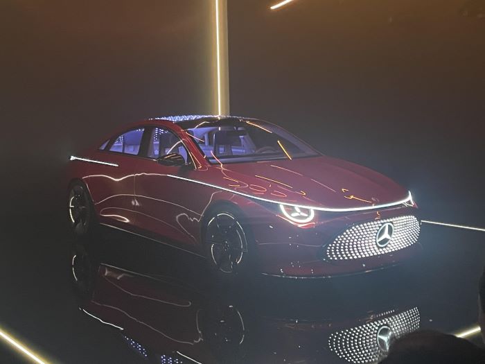 The CLA-Class, a next-generation electric concept car, was unveiled by Mercedes-Benz on September 5 at IAA Mobility 2023, the world's fourth largest auto show. (Image courtesy of Yonhap)