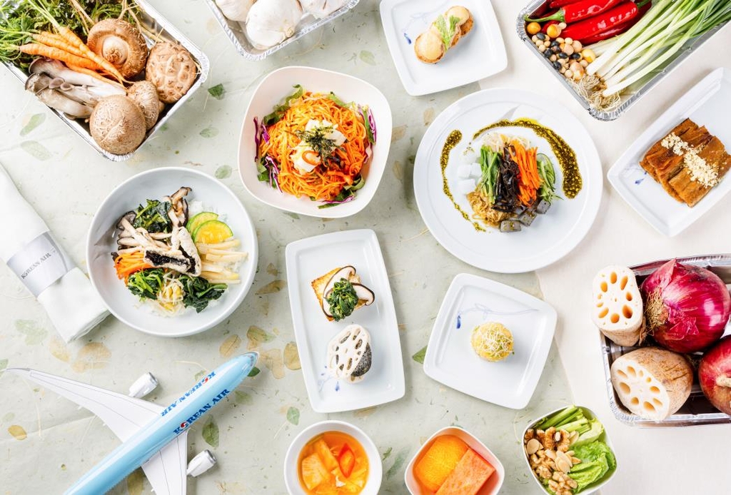 Korean Air has developed a Korean-style vegan menu inspired by traditional temple food. (Image courtesy of Korean Air)